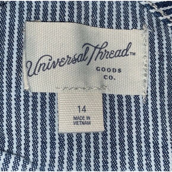 Universal Thread Women Size 14 Railroad Blue Stripe Denim Short Overalls New W2 - Picture 4 of 7